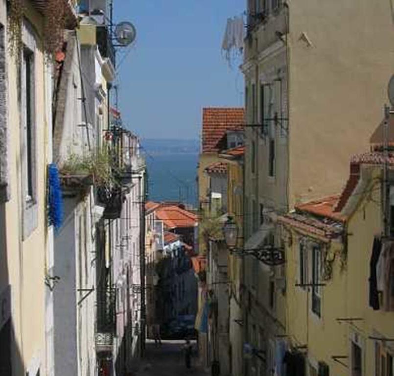 New House Design, Typical Lisbon Daire Oda fotoğraf
